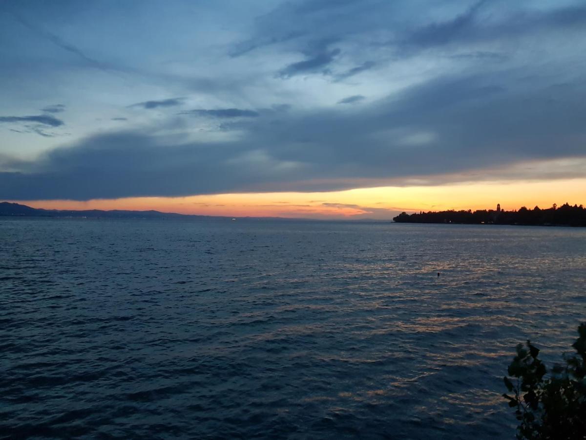 Sonniges Dach-Ferienzimmer Lindau  Exterior foto
